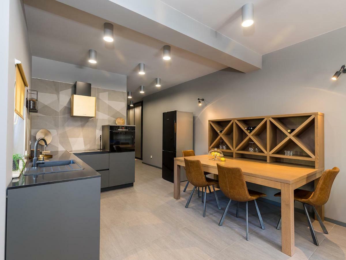 Magnolia - Modern Apartment Near City Center And Sea Porec Ngoại thất bức ảnh