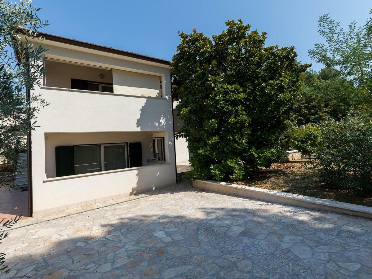 Magnolia - Modern Apartment Near City Center And Sea Porec Ngoại thất bức ảnh